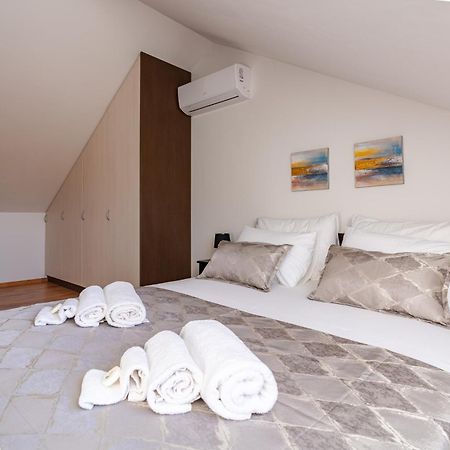 Nerica Apartment زافالاتيكا المظهر الخارجي الصورة