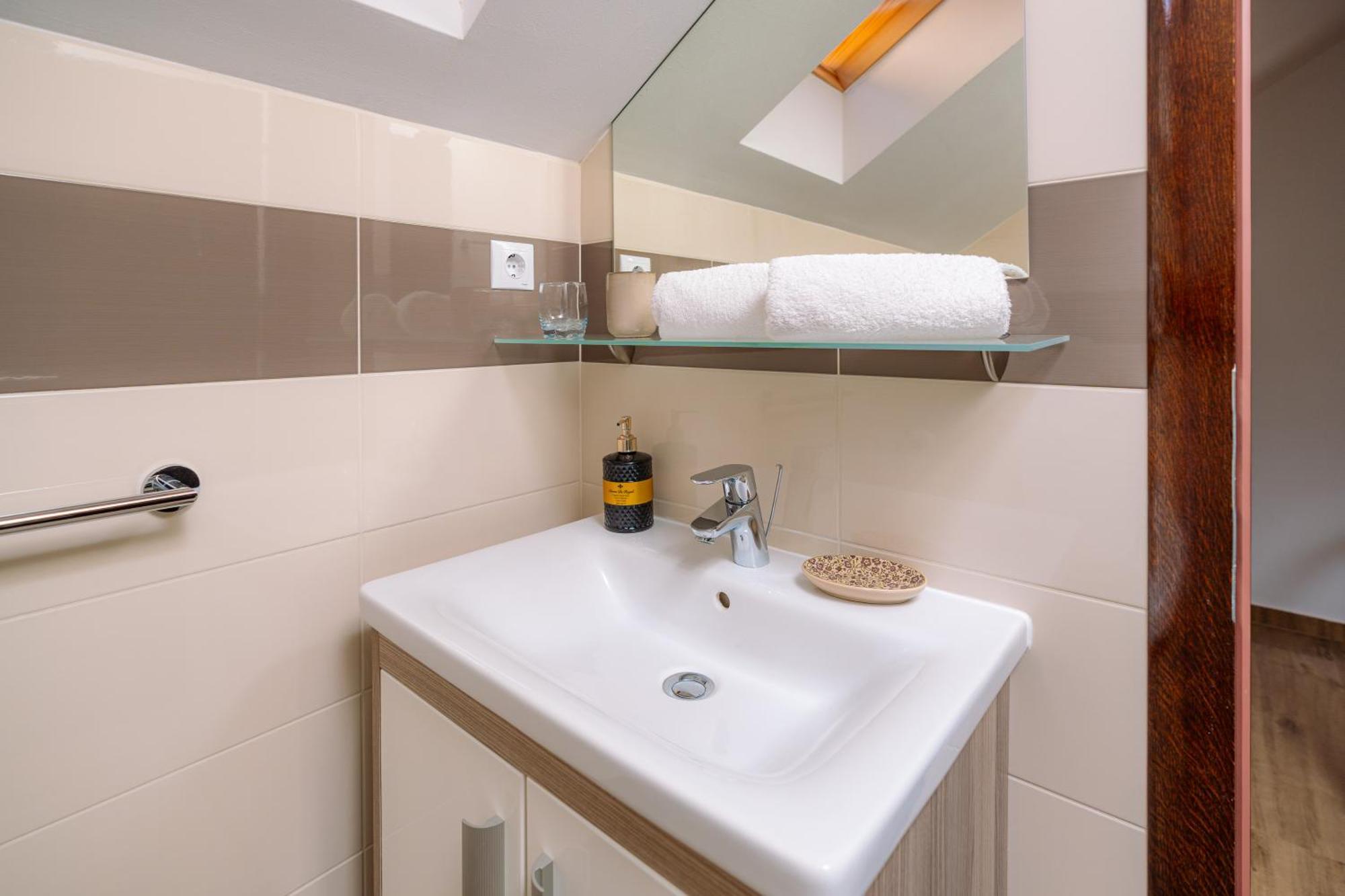 Nerica Apartment زافالاتيكا المظهر الخارجي الصورة